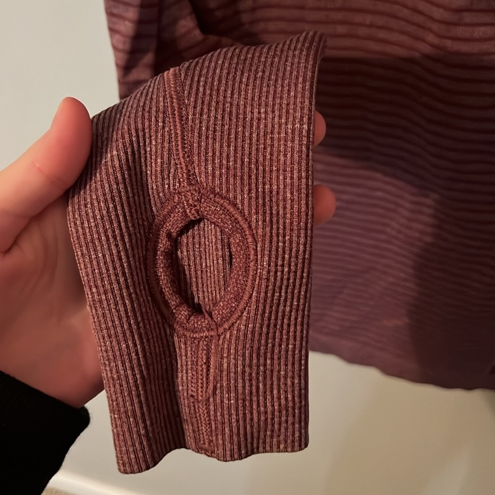 Lululemon Purple Swiftly Tech, Size 4 - image 4